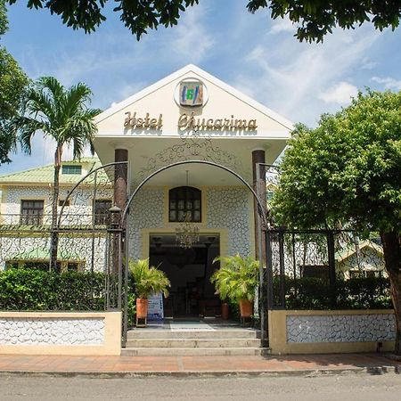 Hotel Chucarima 쿠쿠타 외부 사진