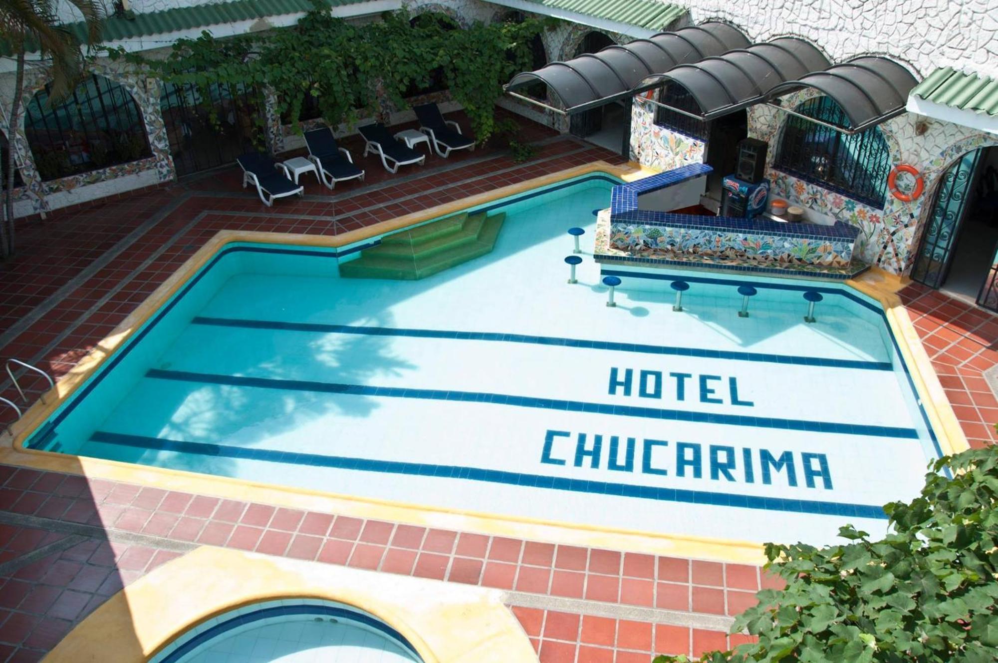 Hotel Chucarima 쿠쿠타 외부 사진